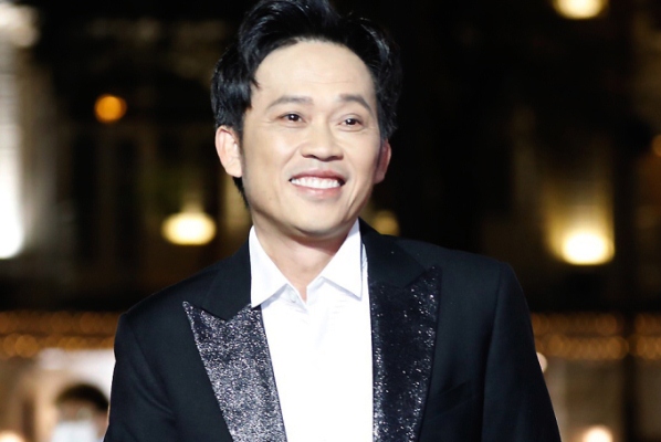 Hoài Linh tái xuất