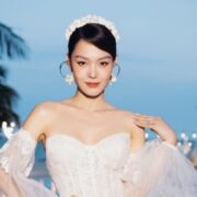 Bí quyết Minh Hằng khoe da đẹp trong ngày cưới
