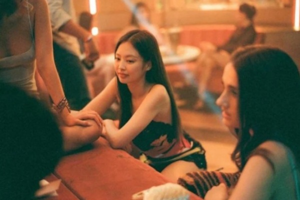 Phim đầu tay của Jennie (BLACKPINK) bị ‘khai tử’