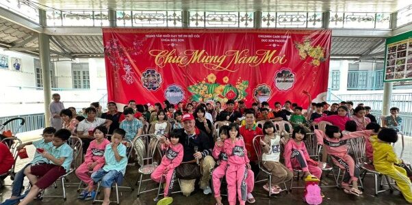 Eric Nguyễn – Người con lai về Việt Nam giúp đỡ nhiều hoàn cảnh khó khăn