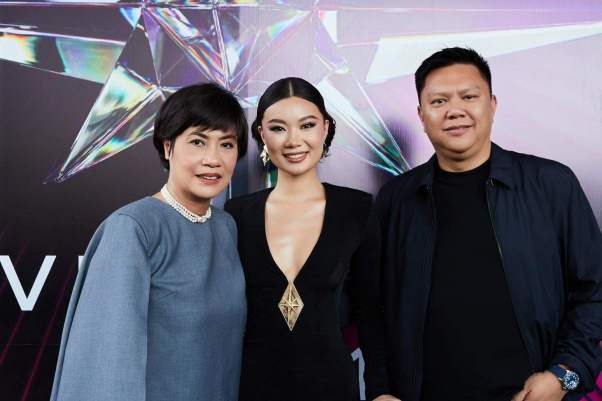 Miss Universe Vietnam 2024 trao 2 tỷ đồng tiền mặt cho Tân hoa hậu