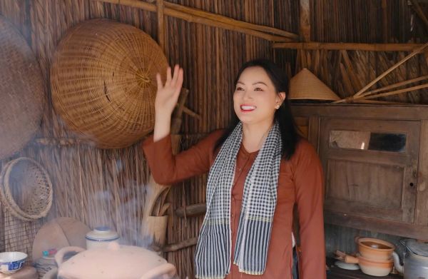 Ca sĩ Ngọc Trúc giữ chất mộc mạc miền Tây trong “Tình Tôi Đôi Chiếu”